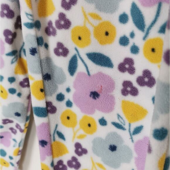 2/$15 This child of mine Pajama size 4t - Picture 2 of 3